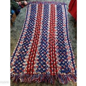 🇺🇸 Patriot Fisherman Style Afghan w/Fringe Hand Crocheted In Red, White & Blue